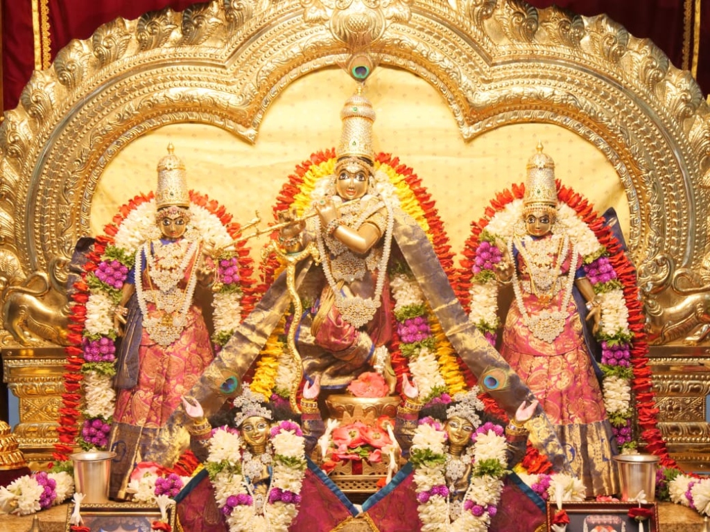 Sri Sri Rukmini Dwarakashisha